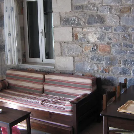 Katafigio Homes Appartement